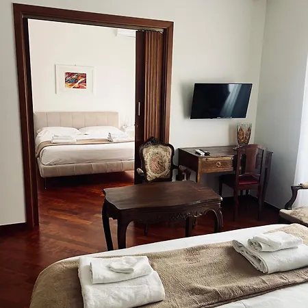 Montesanto 25 Guest house 4*